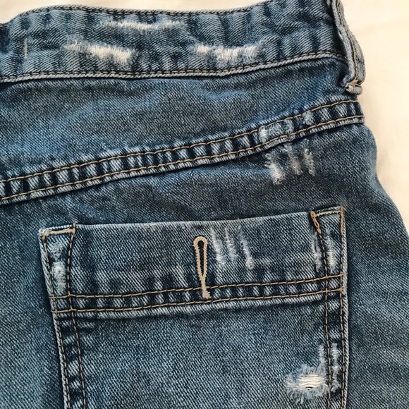Free People distressed jean shorts - Picture 4 of 4